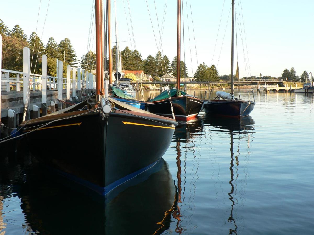 The Boatshed Waterfront B&B Port Fairy Bagian luar foto